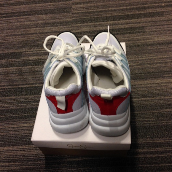 NWT MDT Red and Black The Arch Sneakers - Picture 3 of 7